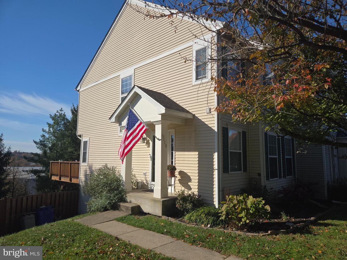 9113 Ridgefield Lane photo 29