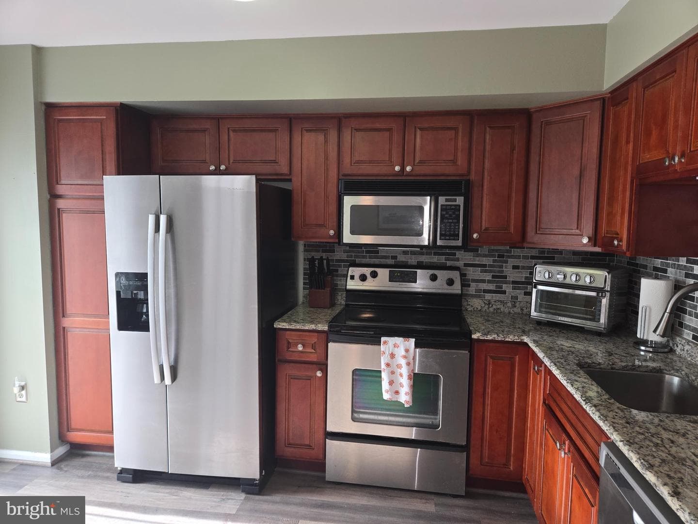 9113 Ridgefield Lane photo 3