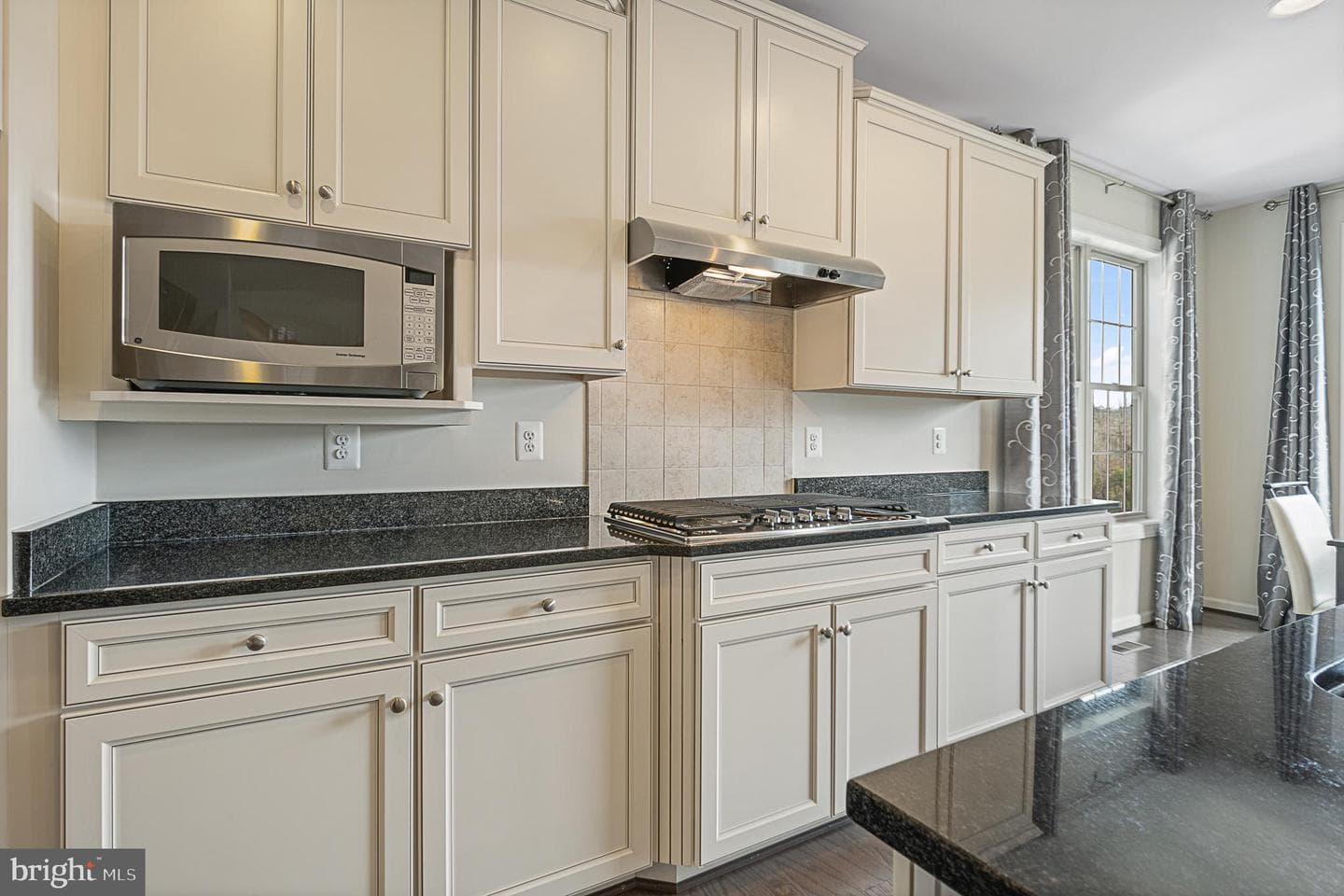 4397 Shamrock Drive photo 17