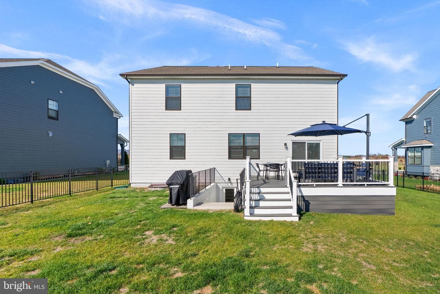 518 Carroll Walk Avenue photo 57