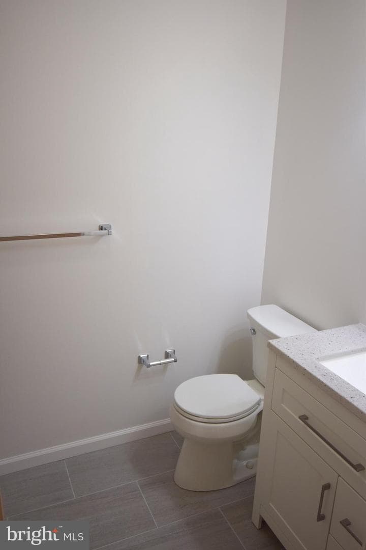 3856 Shadywood Drive #2b photo 14