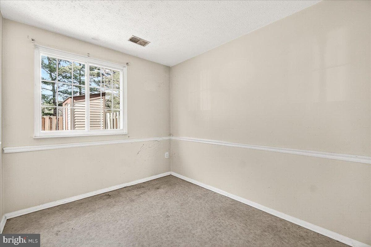 132 Savannah Court photo 10