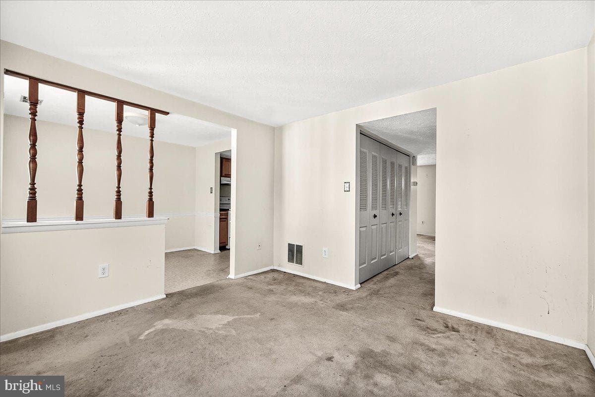 132 Savannah Court photo 13