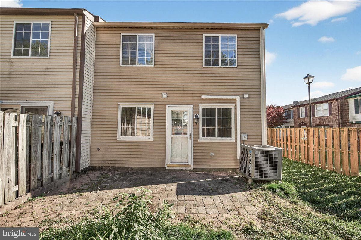 132 Savannah Court photo 26