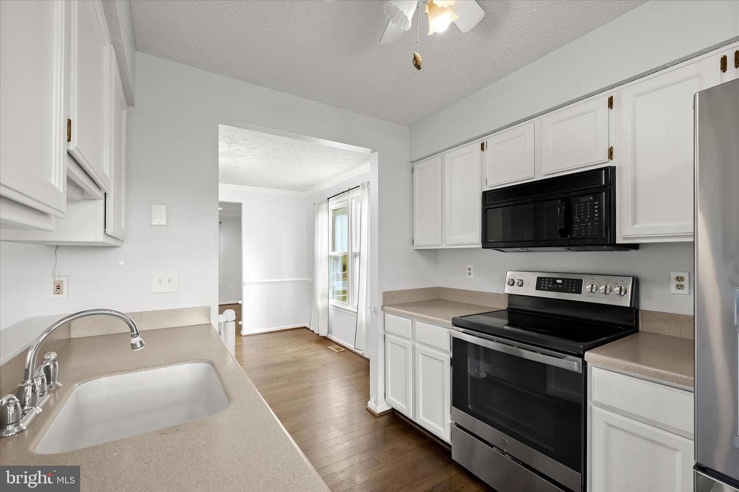 6184 Sawyer Road photo 13