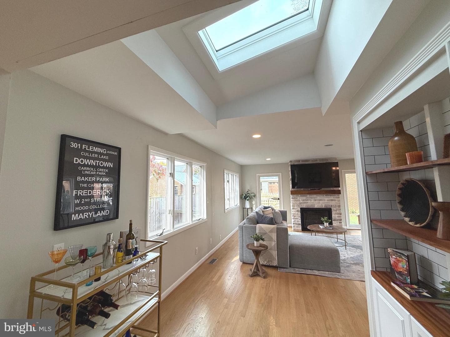 301 Fleming Avenue photo 26