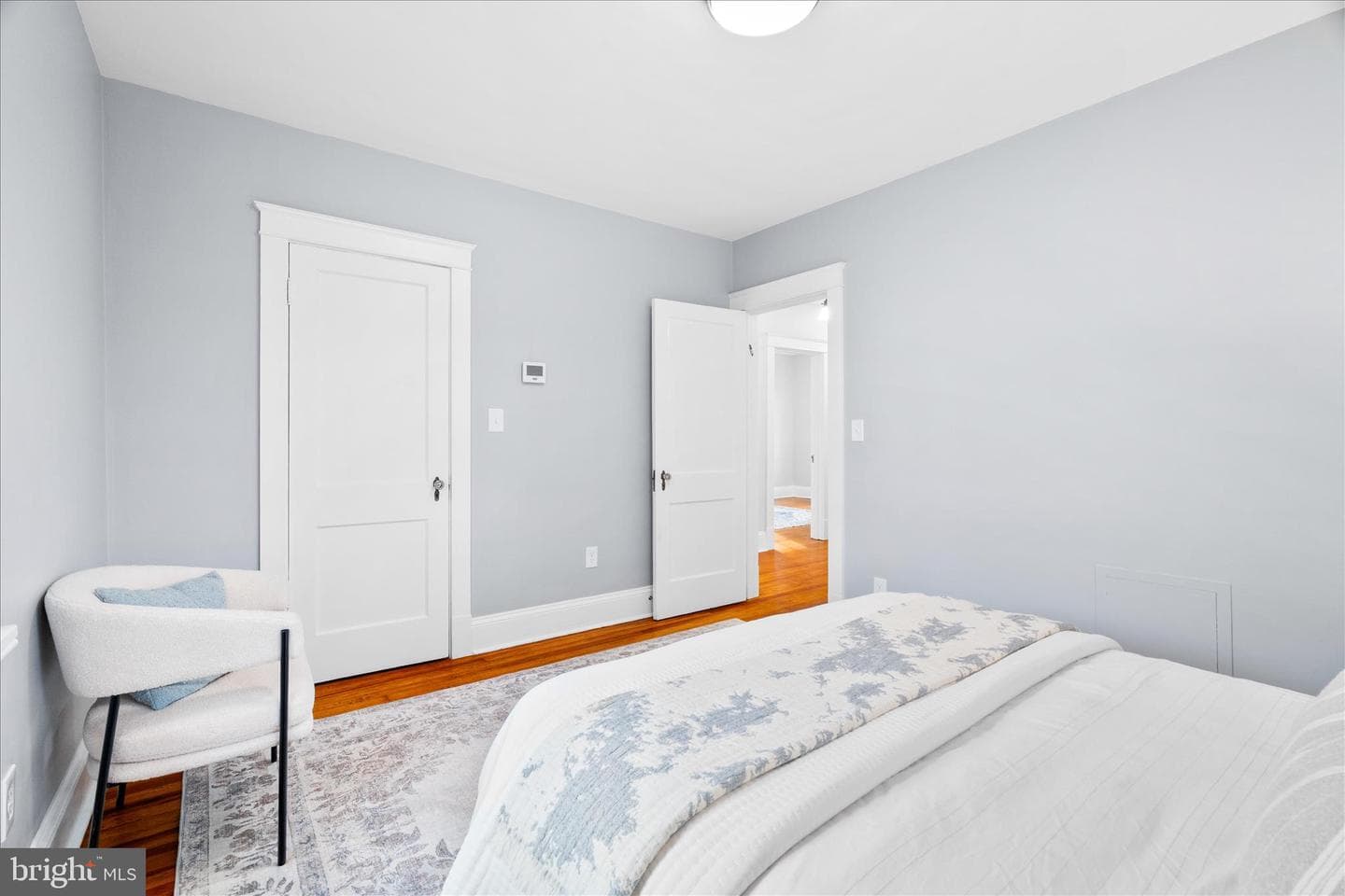 301 Fleming Avenue photo 36