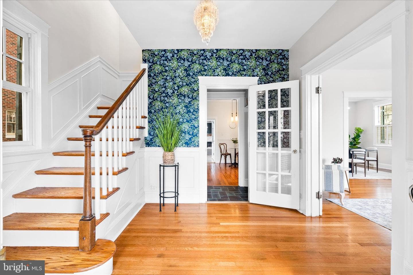 301 Fleming Avenue photo 5