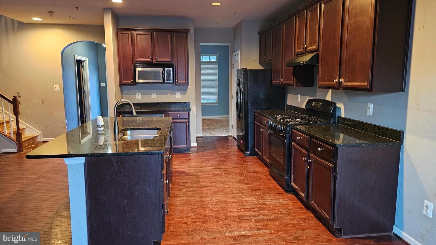 2107 Battery Lane photo 8