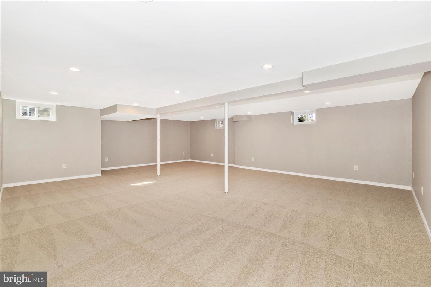 6816 Buckingham Lane photo 32