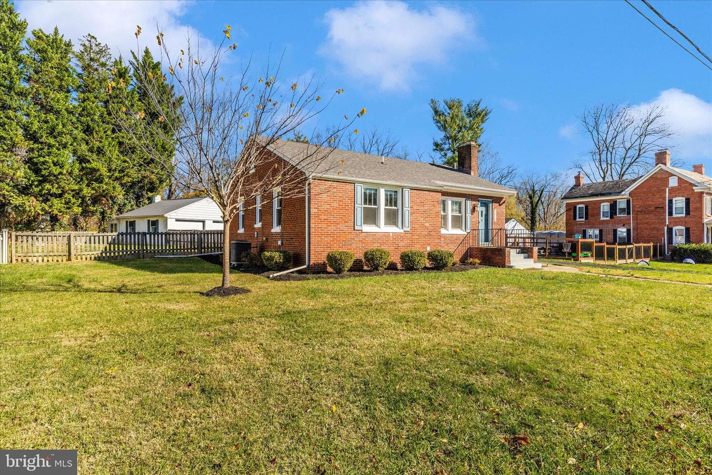 6816 Buckingham Lane photo 44