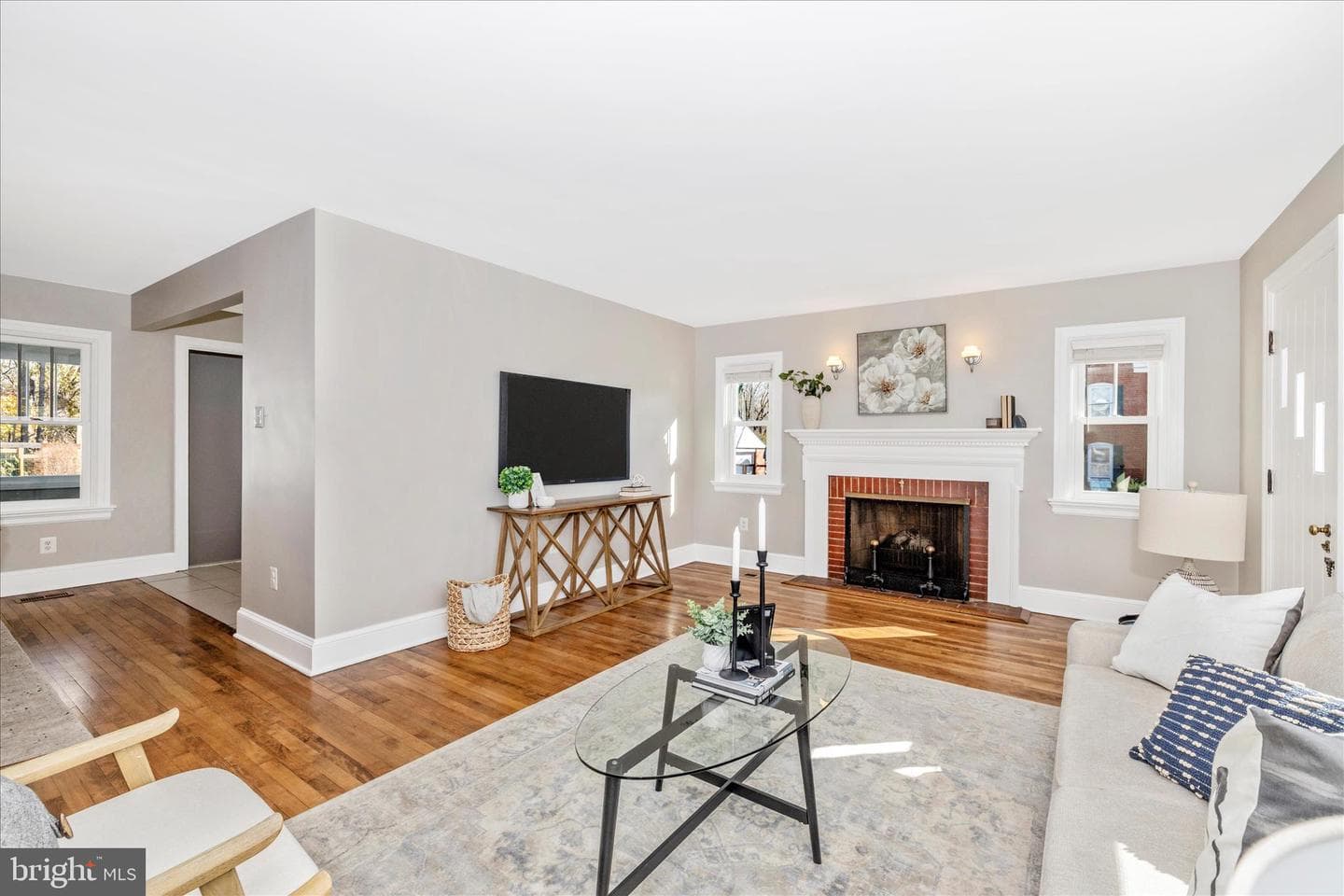 6816 Buckingham Lane photo 9