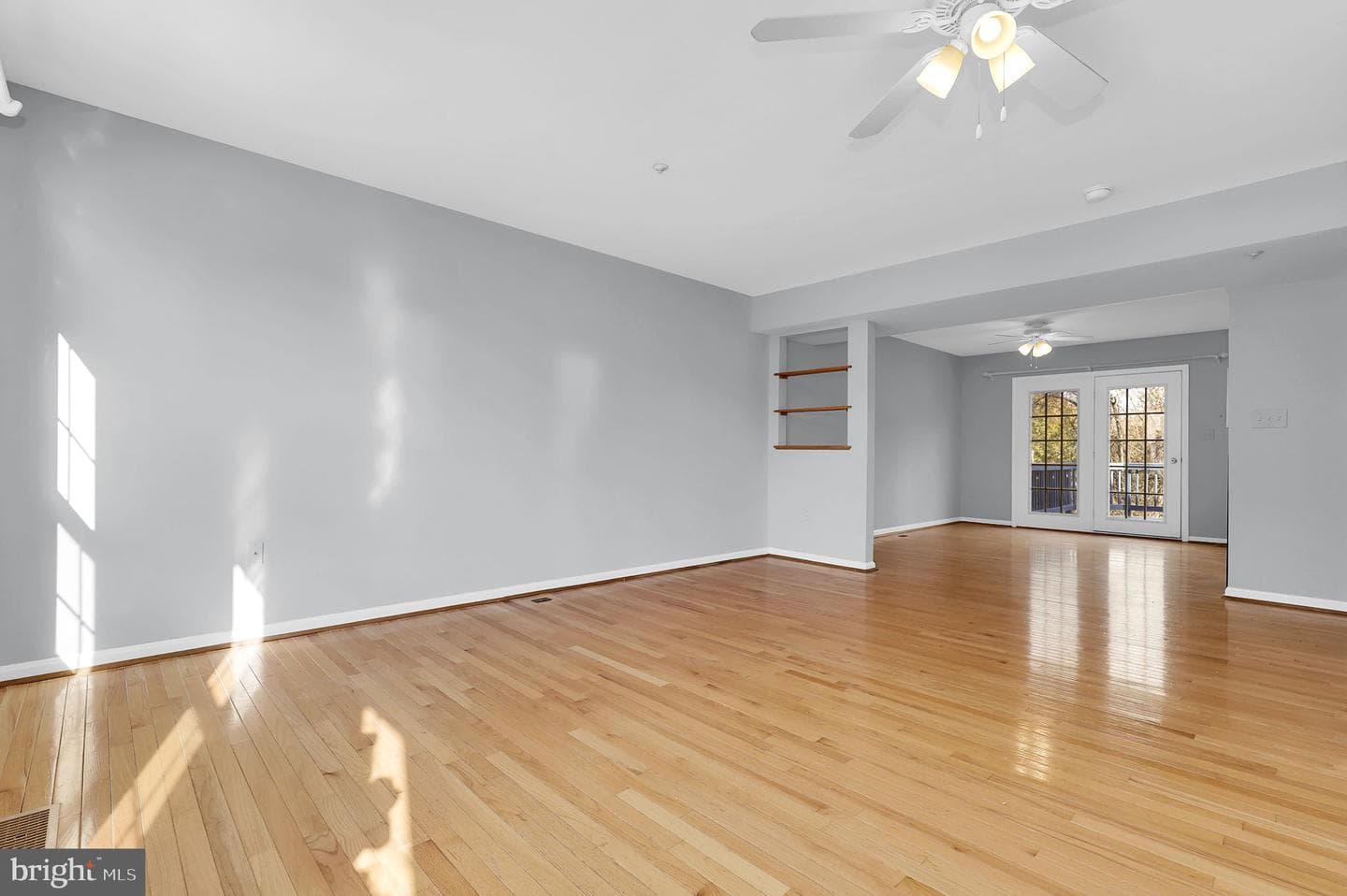 5627 Crestwood Court photo 7