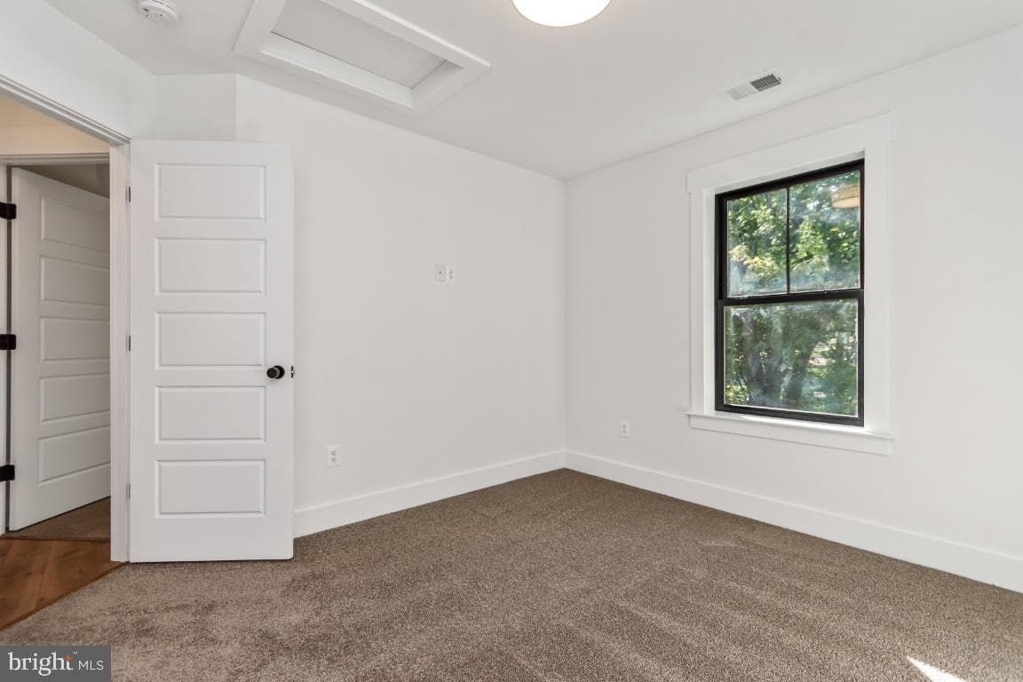 6804 Oakledge Court photo 27