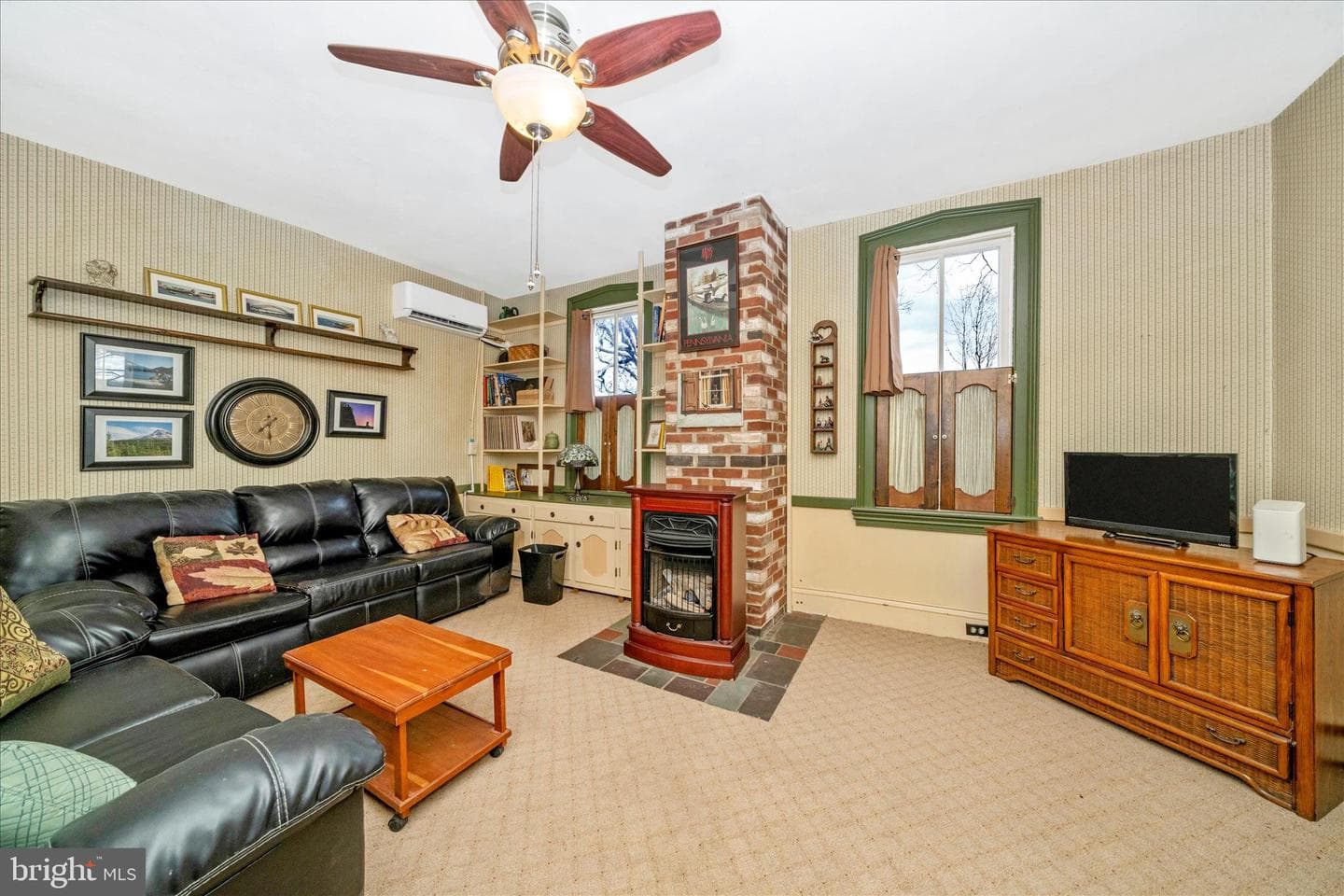 6710 Ford Road photo 10