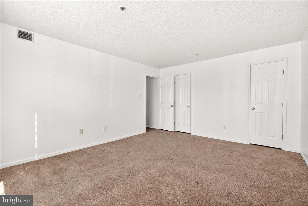 615 Himes Avenue #106 photo 22