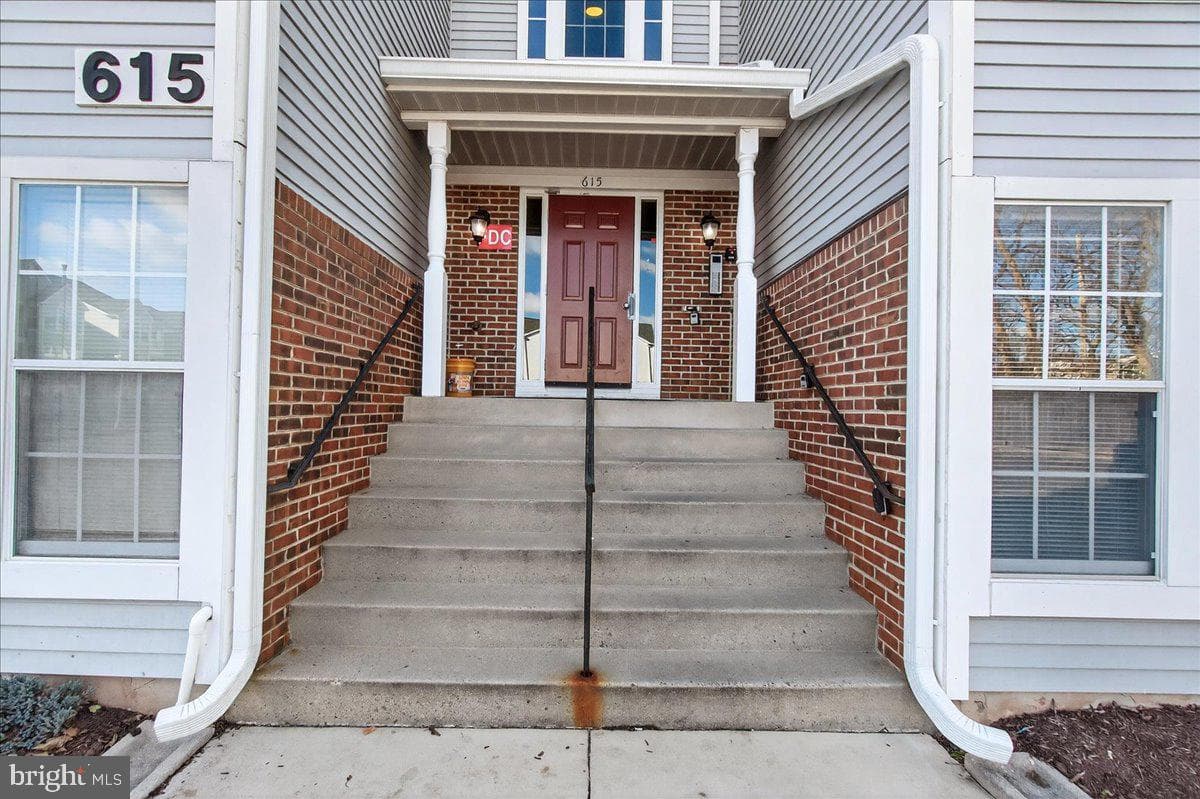 615 Himes Avenue #106 photo 26