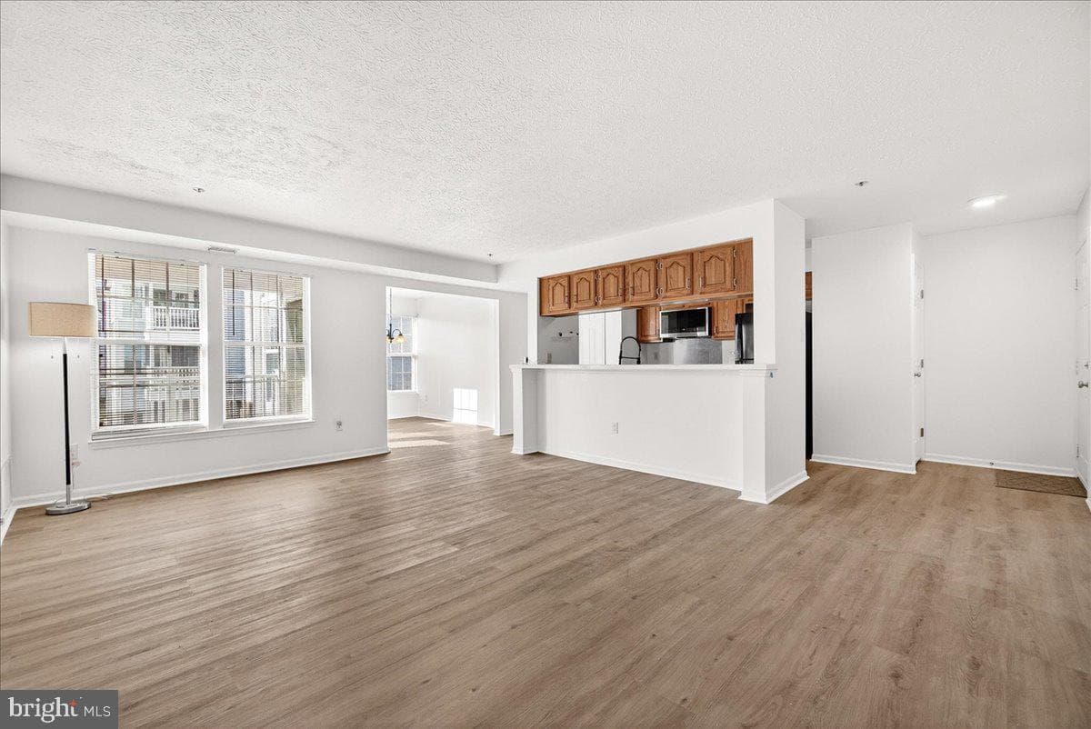 615 Himes Avenue #106 photo 3