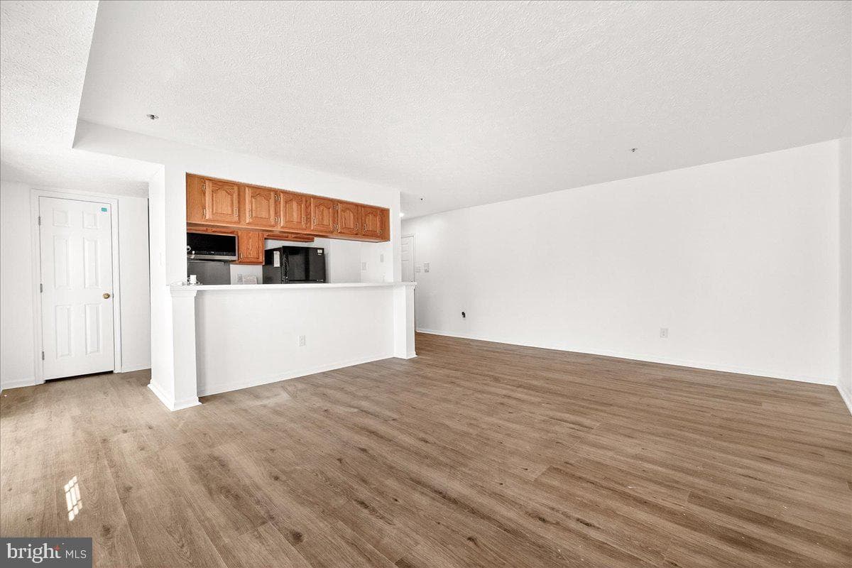 615 Himes Avenue #106 photo 5