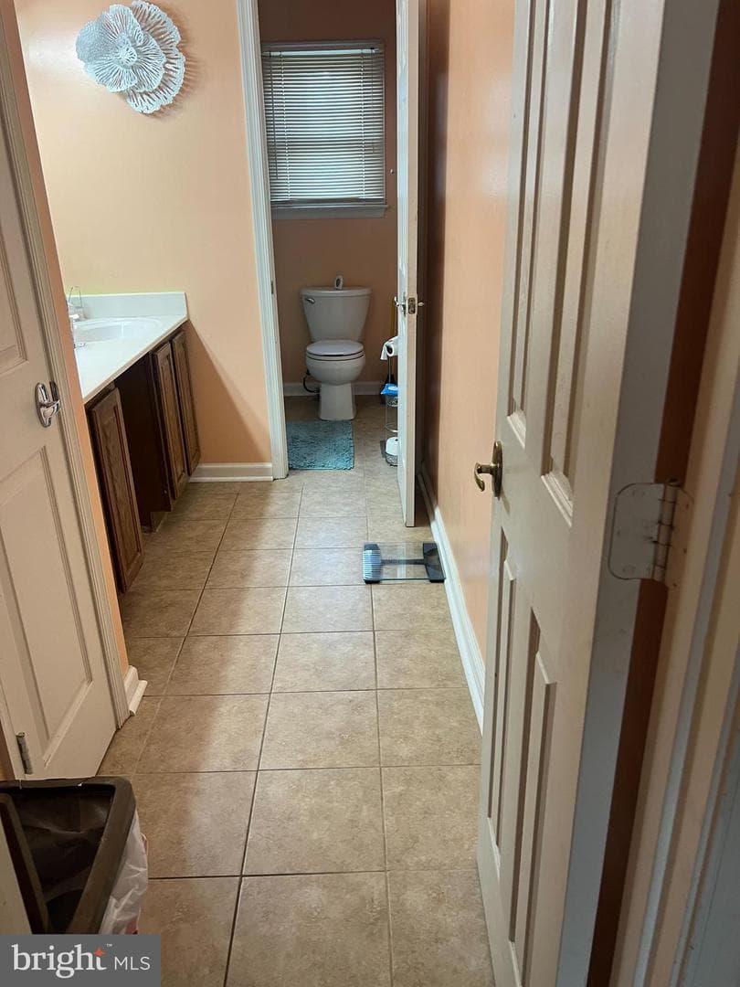 6107 Spring Meadow Lane photo 3