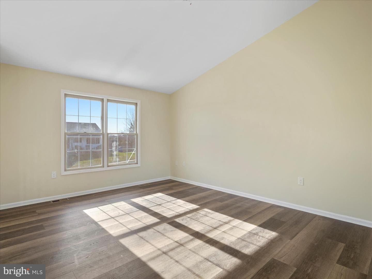 206 Ironmaster Drive photo 10