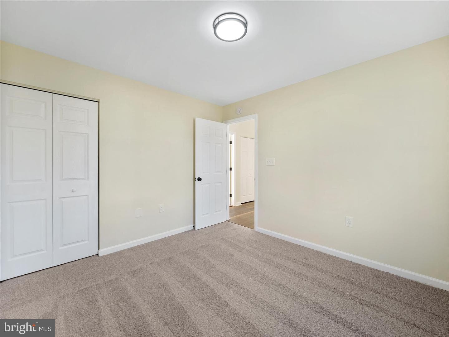 206 Ironmaster Drive photo 6