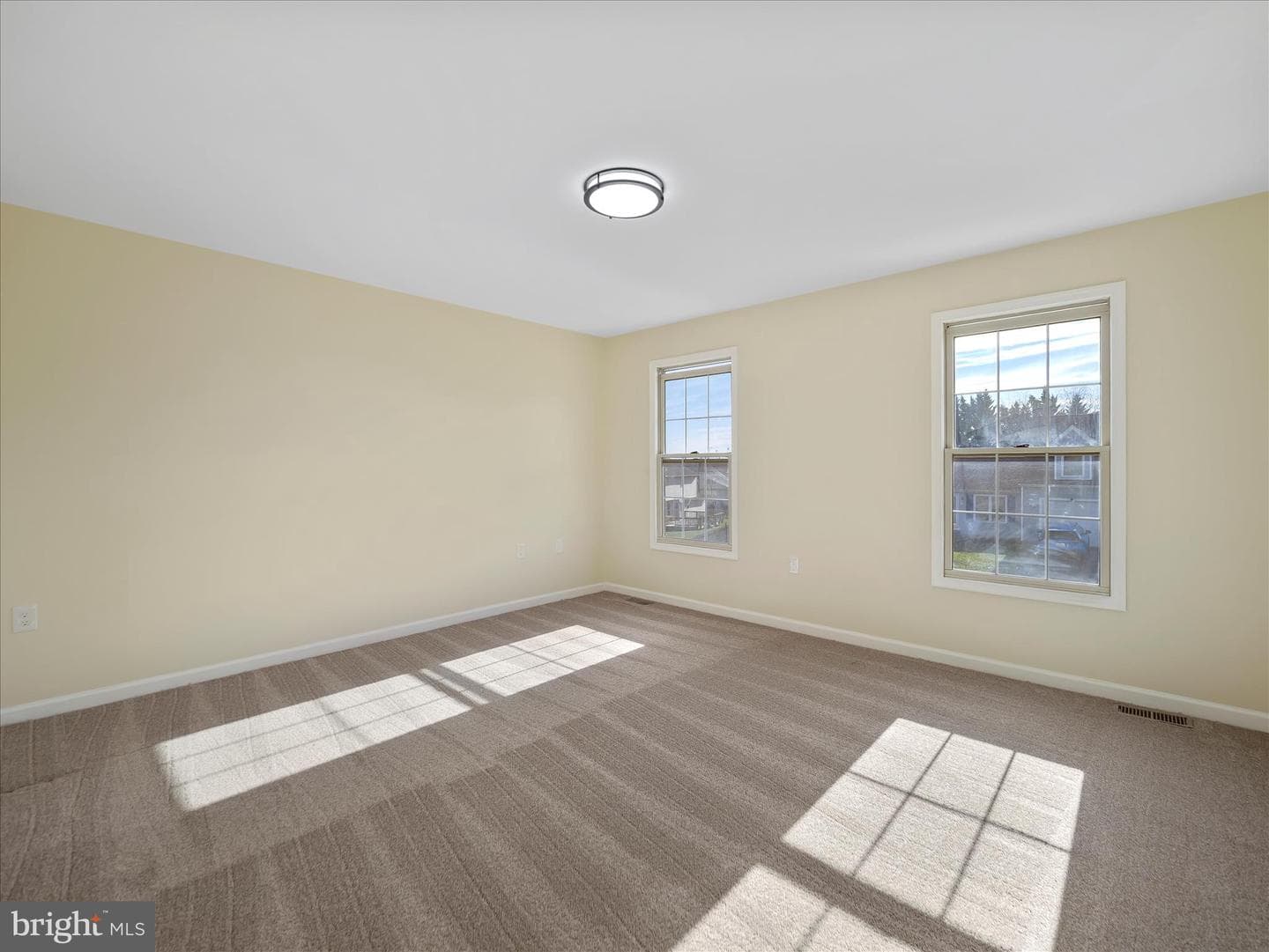 206 Ironmaster Drive photo 7