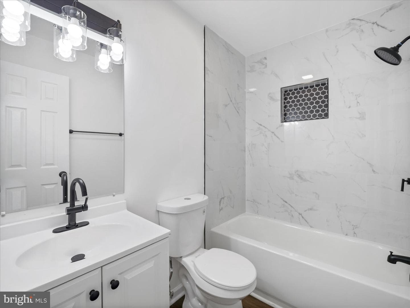 206 Ironmaster Drive photo 9