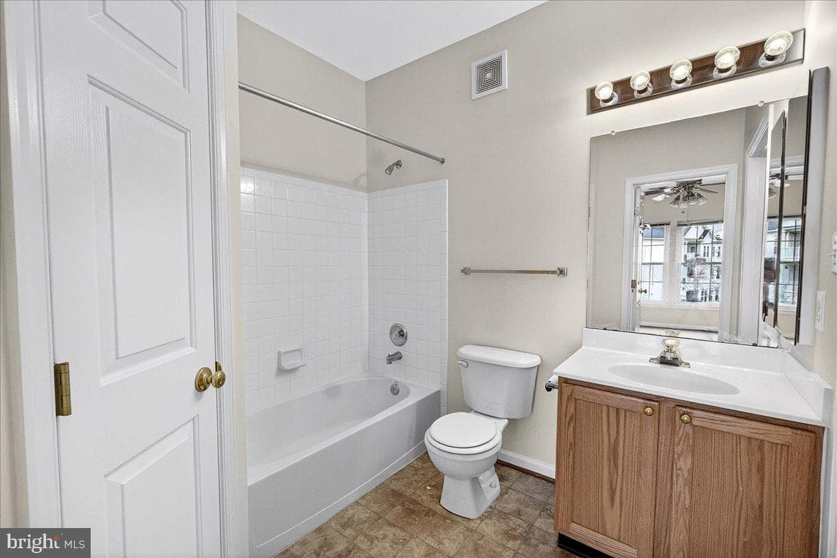 6240 Glen Valley Terrace #5m photo 19