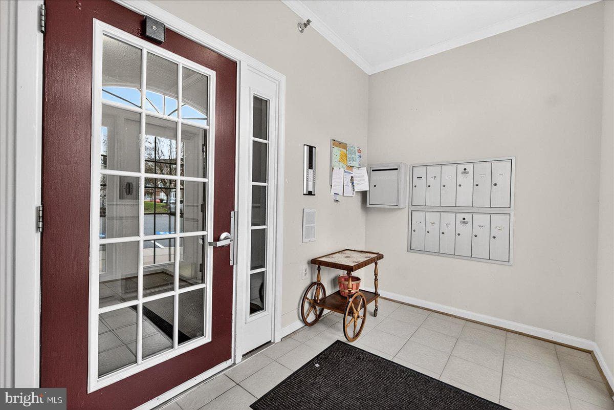 6240 Glen Valley Terrace #5m photo 3