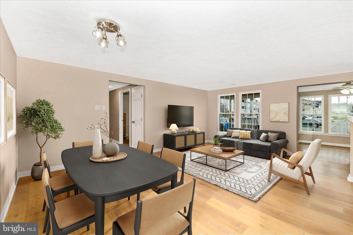 607 Himes Avenue #102 photo 10