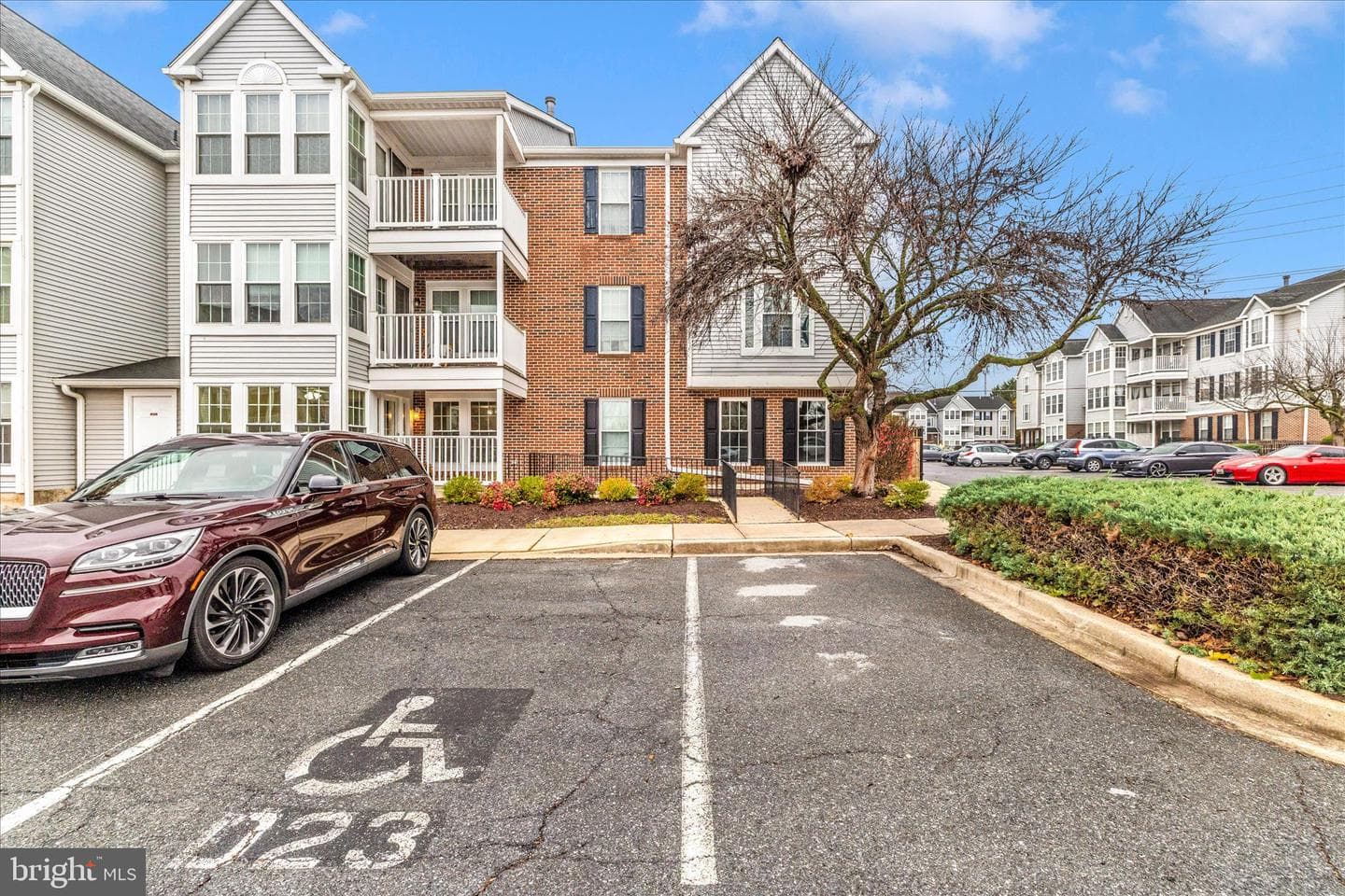 607 Himes Avenue #102 photo 22