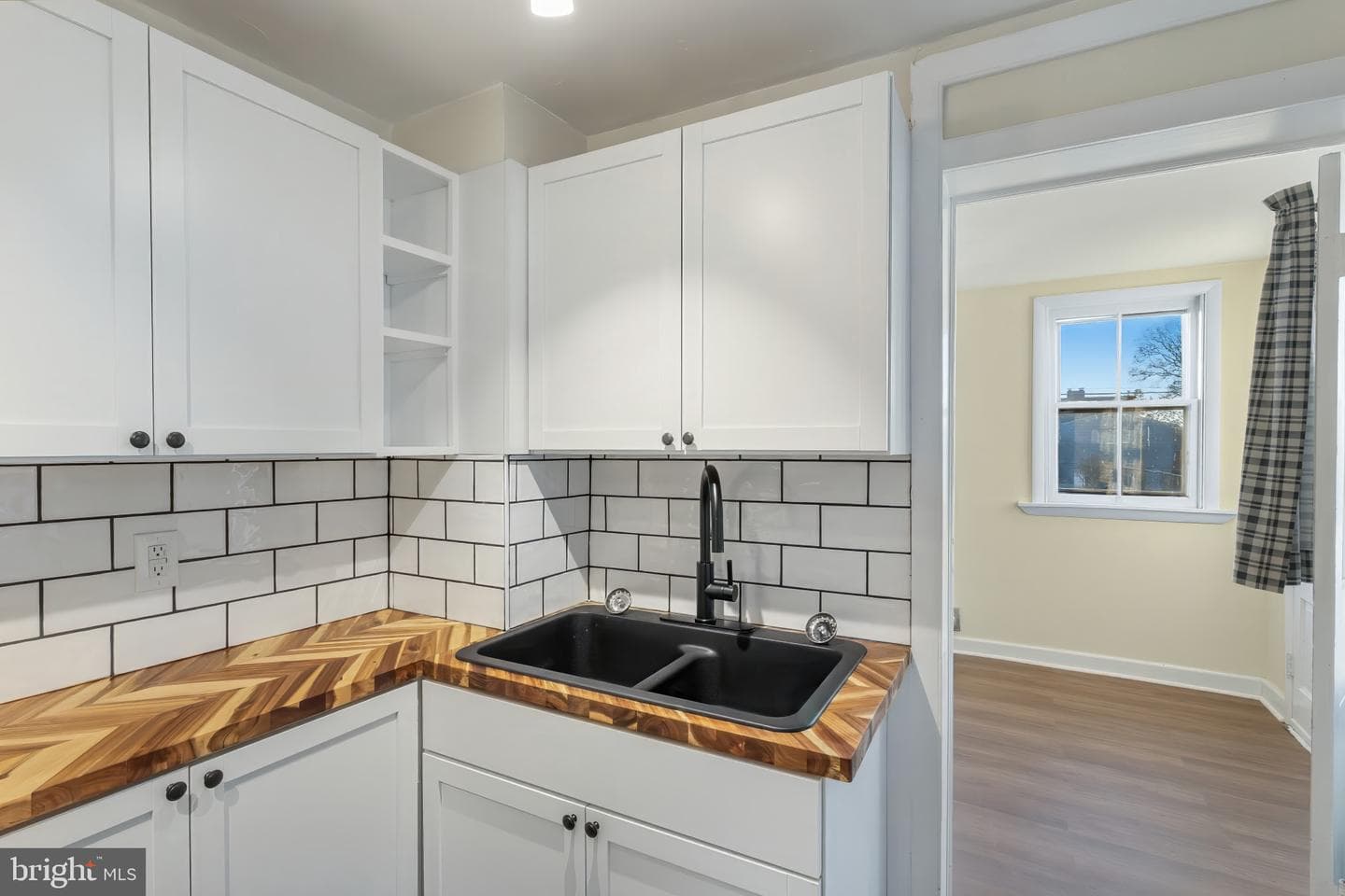 427 S Market Street photo 15