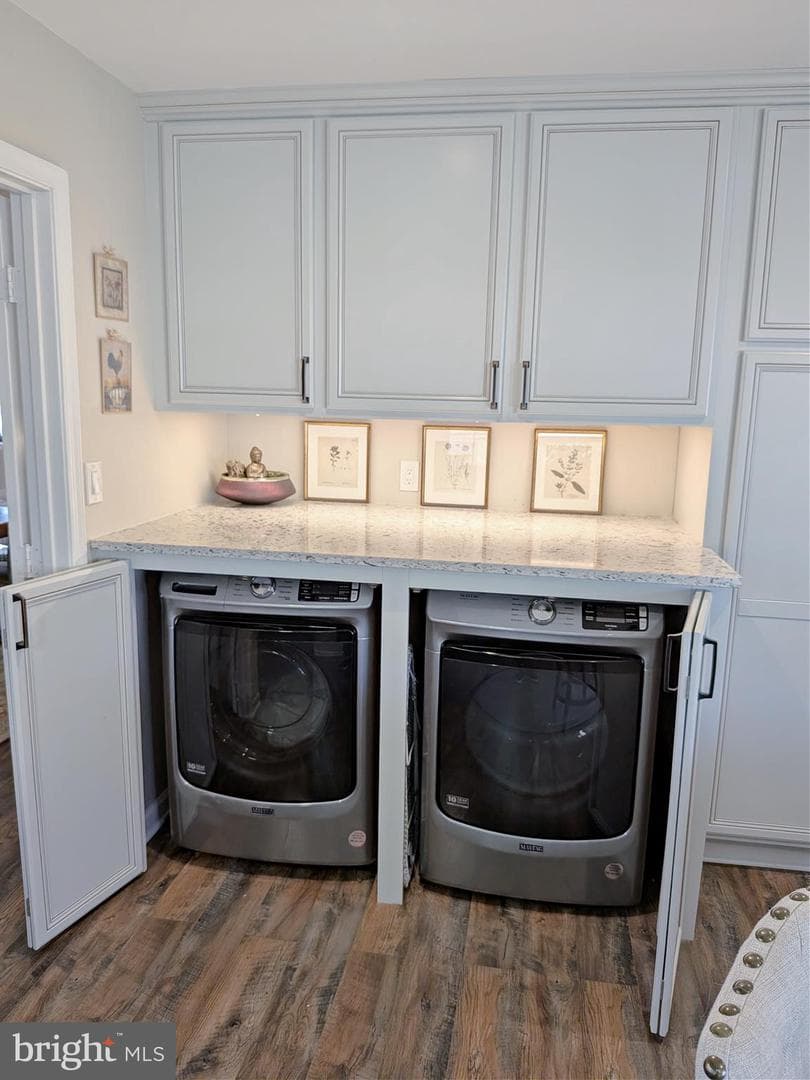 820 Dunbrooke Court photo 32