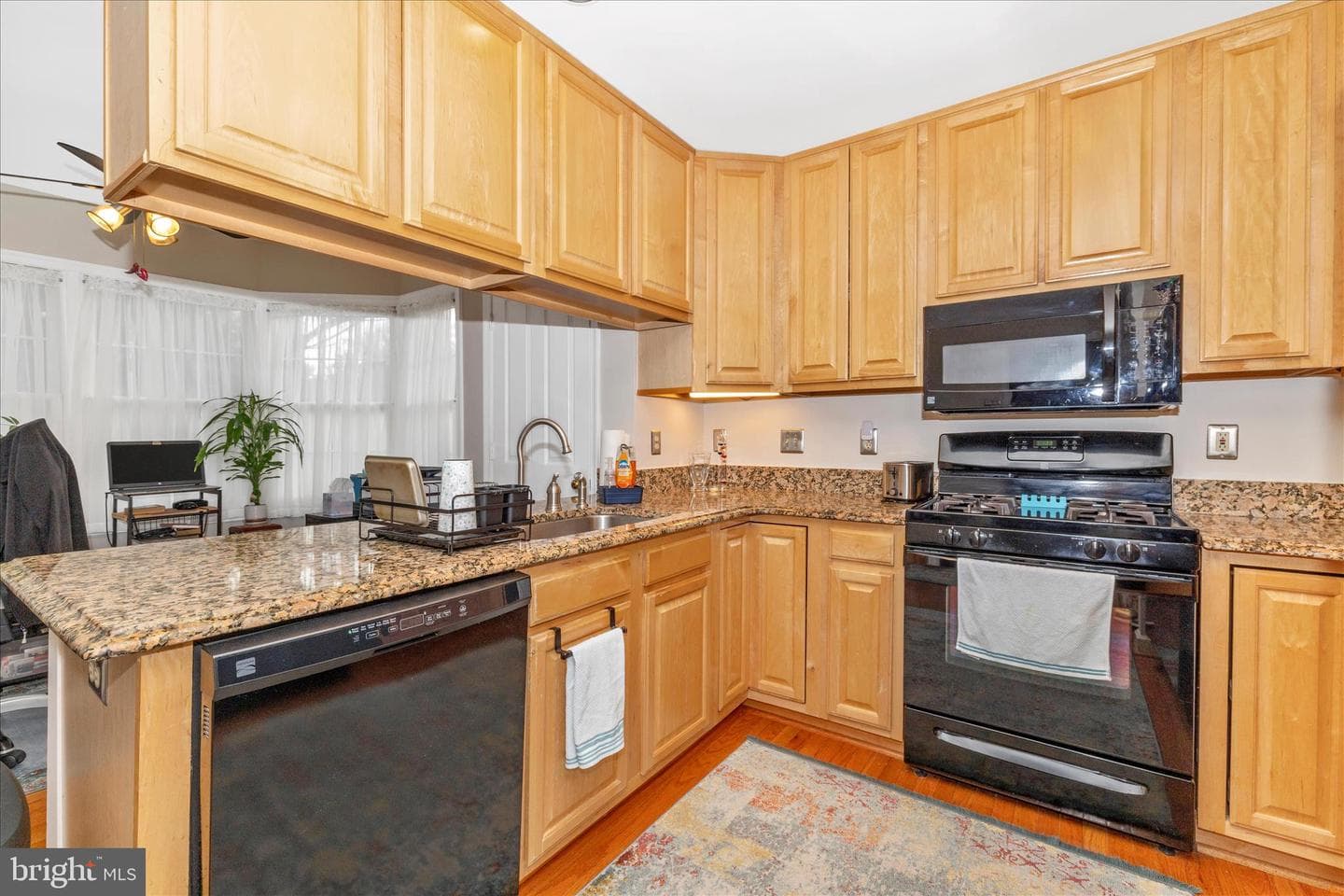2367 Bear Den Road photo 15