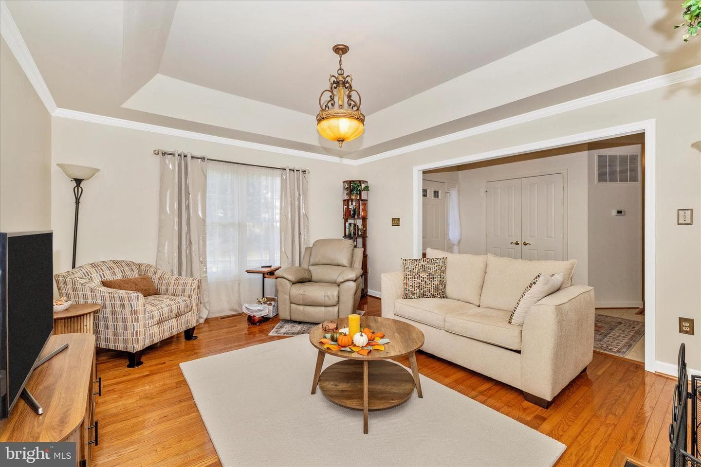 2367 Bear Den Road photo 5