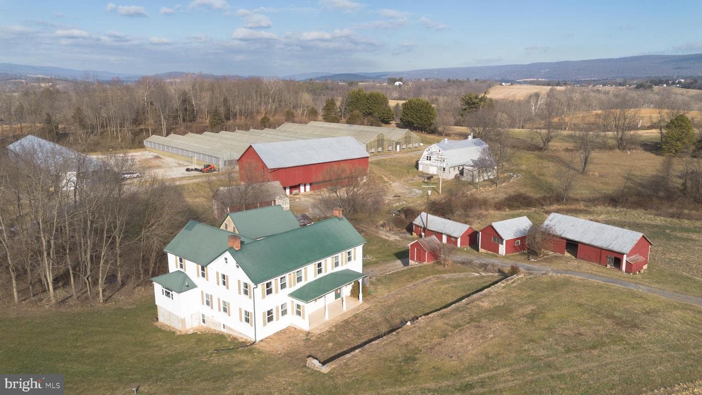 2730 Marker Road, Middletown