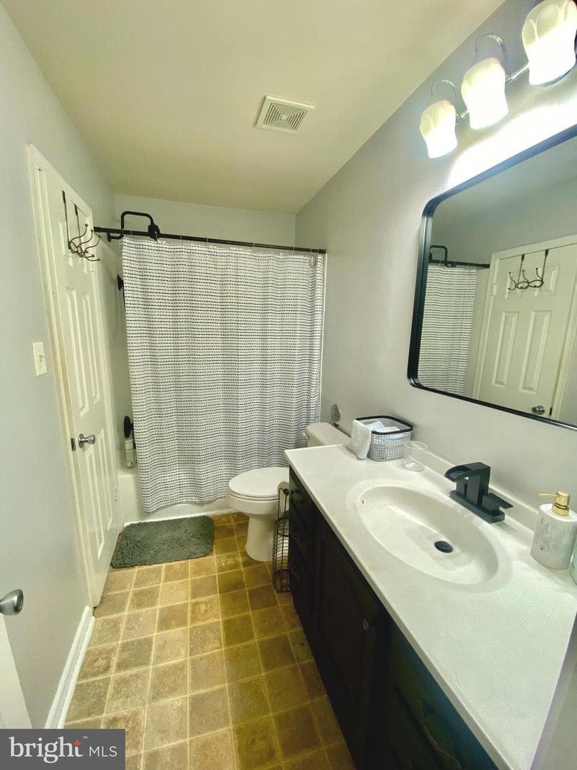 1401 Key Parkway #c-301 photo 11