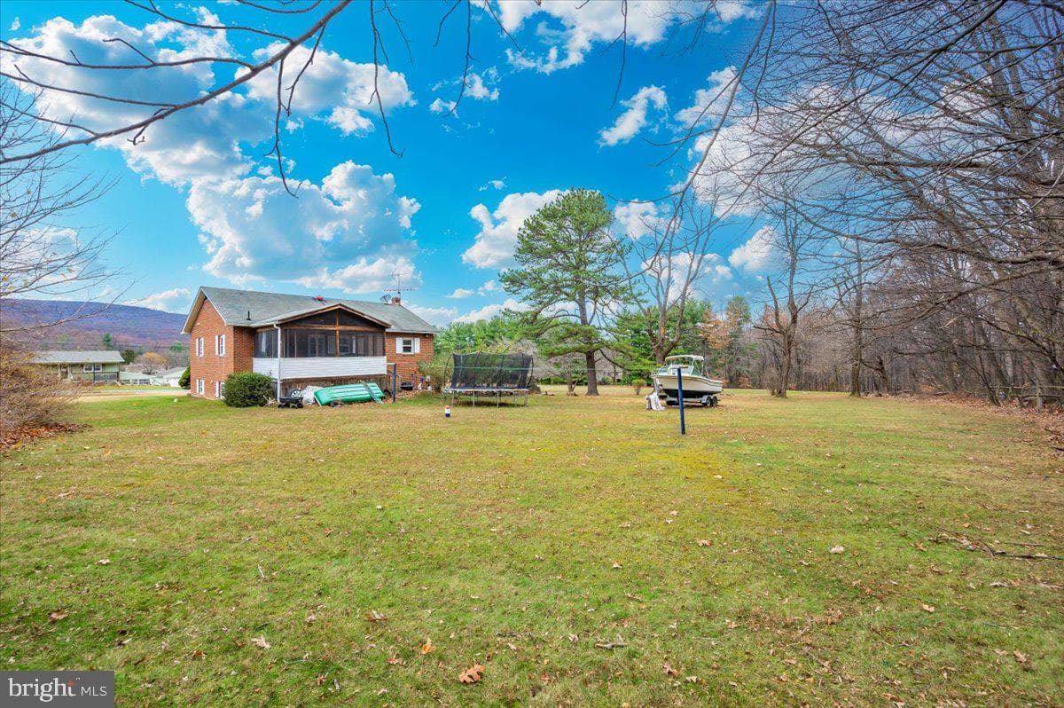 6015 Keyser Lane photo 34