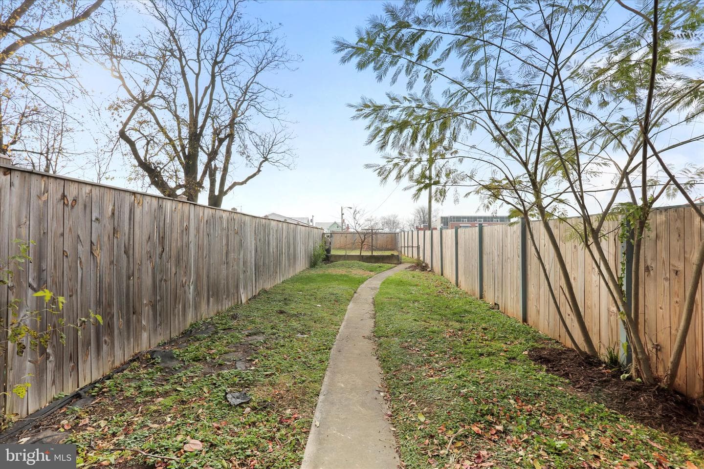20 7th Street photo 19