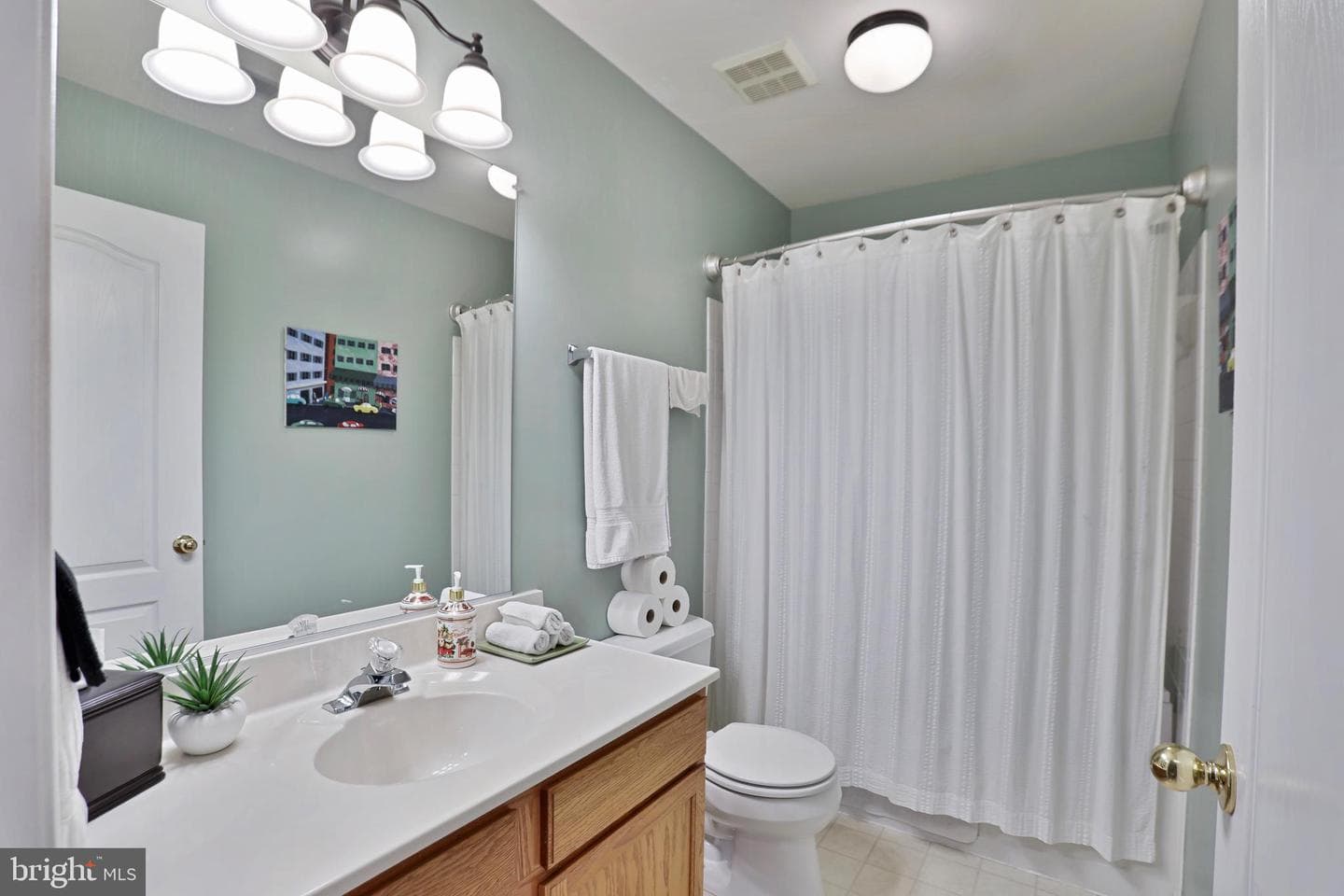 97 Webb Court photo 29