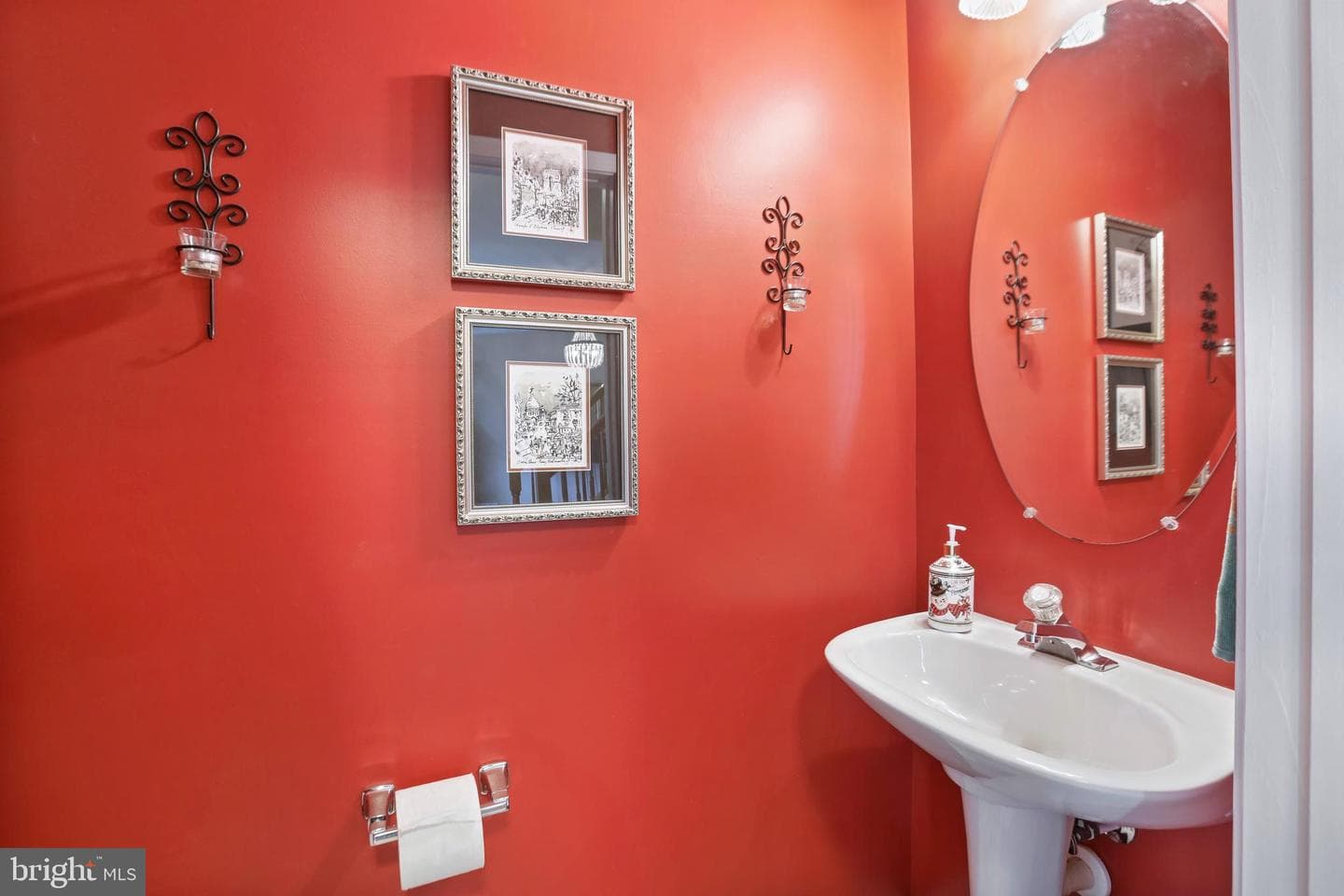 97 Webb Court photo 8