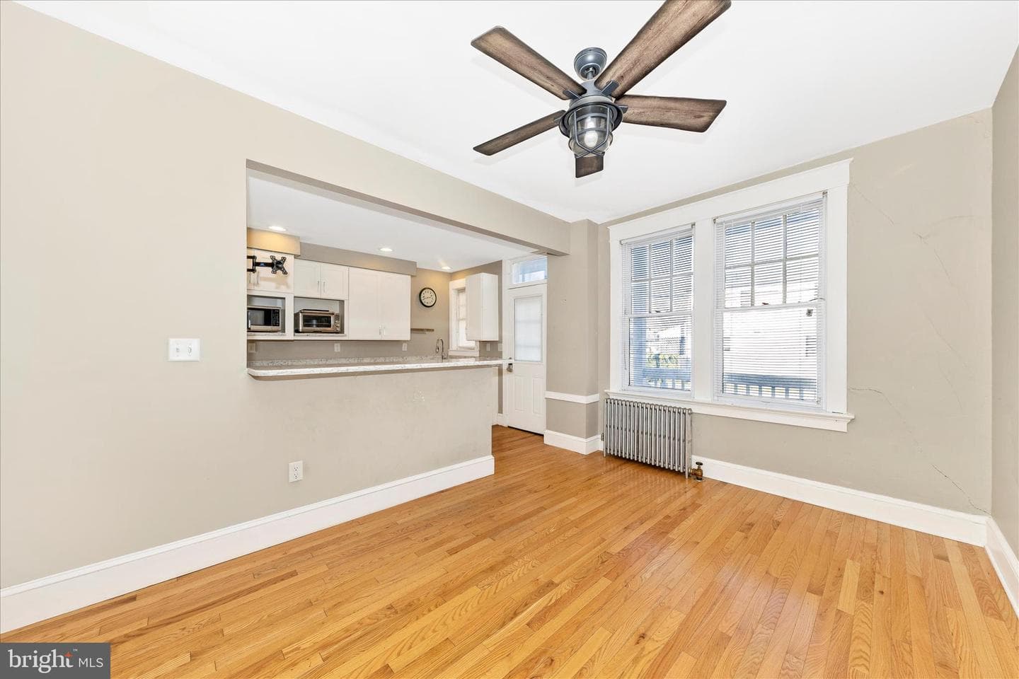 29 E Seventh Street photo 9