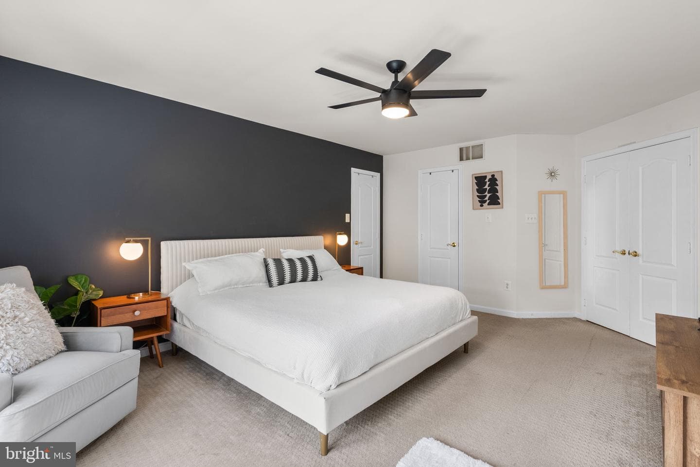 4041 Lomar photo 23