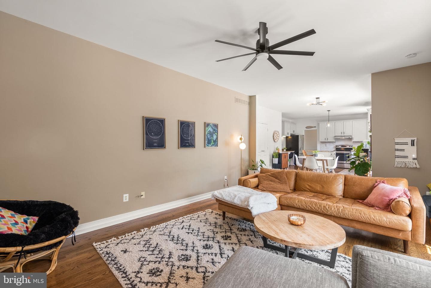 4041 Lomar photo 5