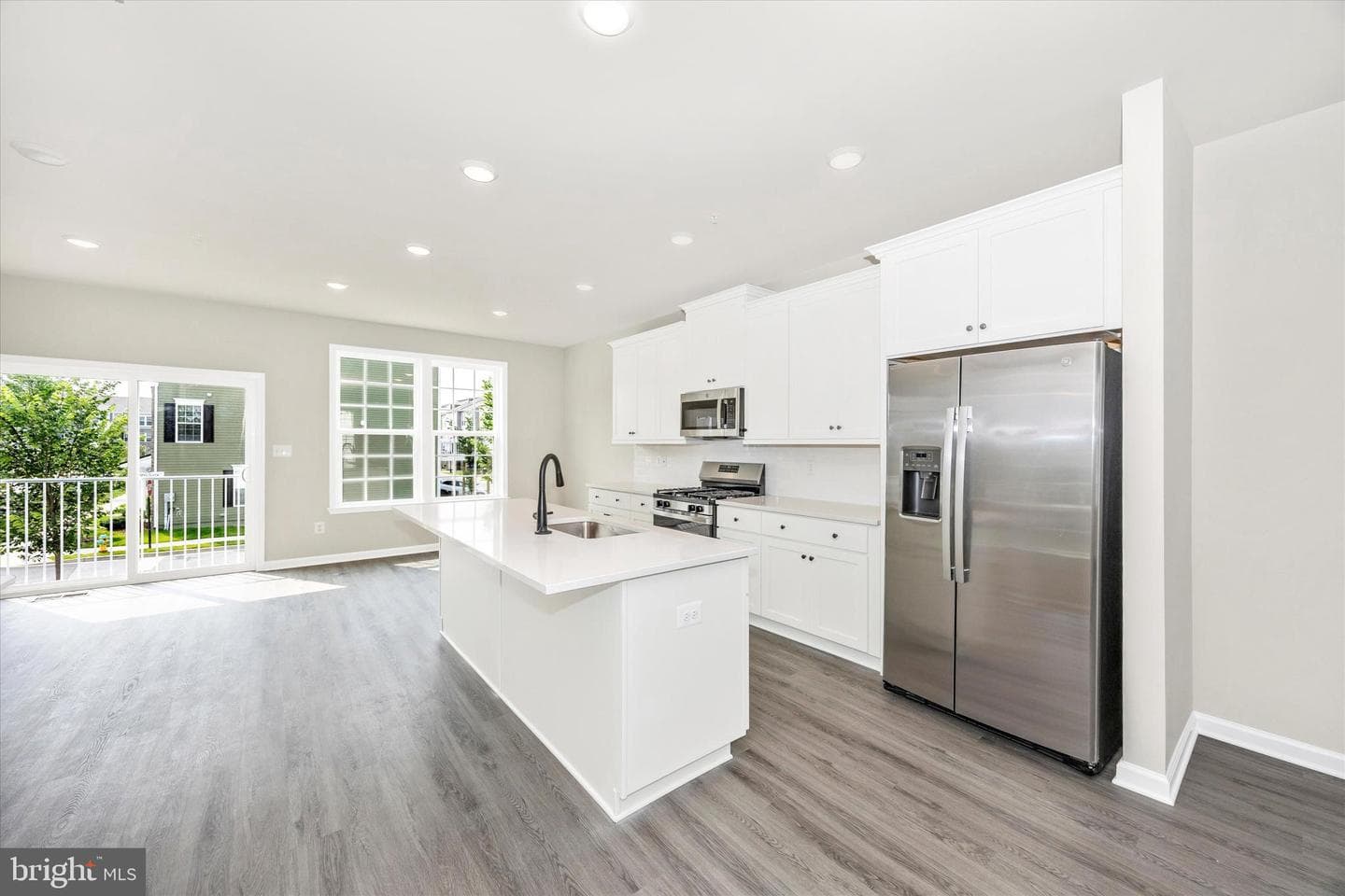 102 Spring Bank Way photo 6