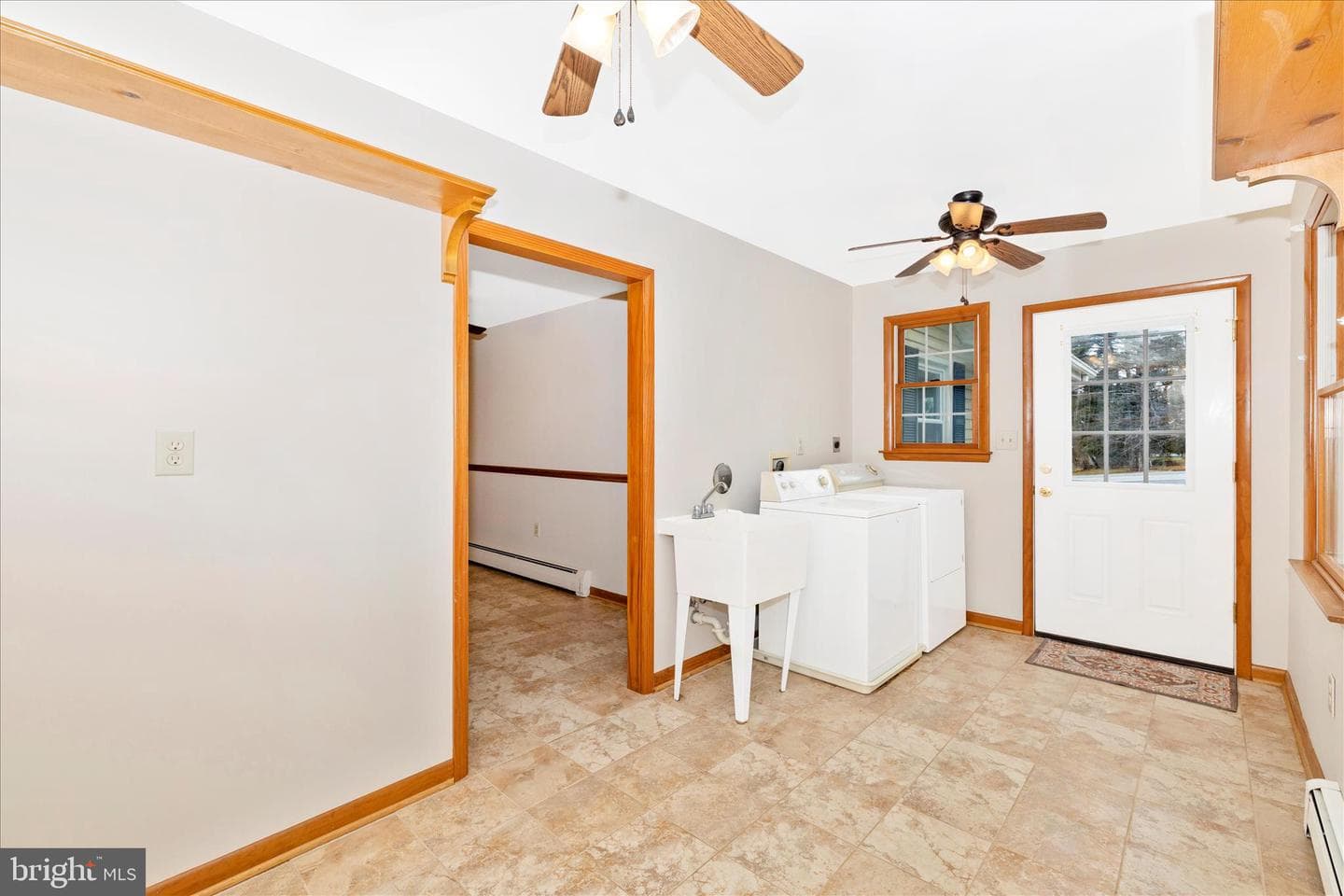 10223 Liberty Road photo 17