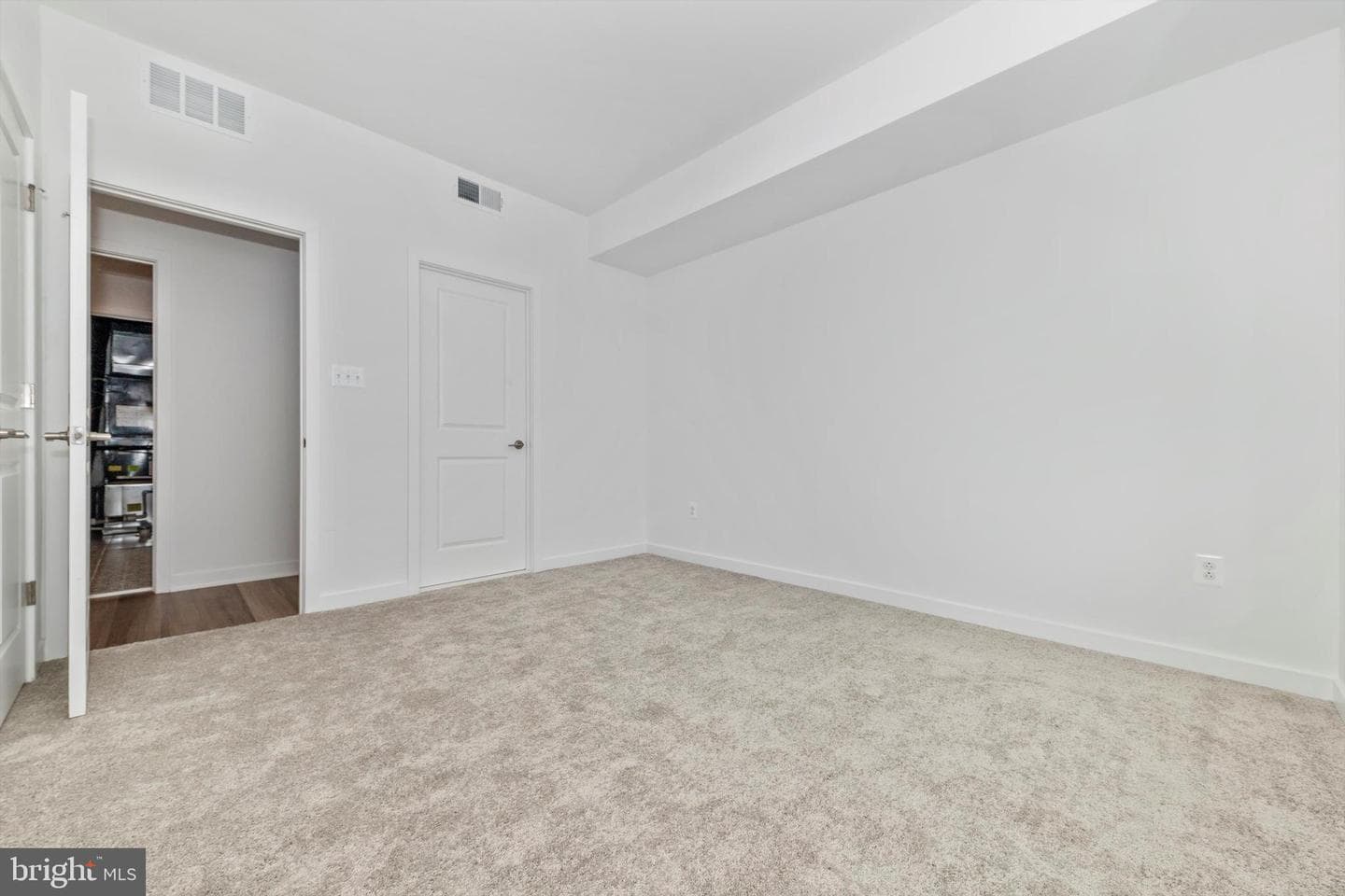 720 Iron Forge Road photo 26
