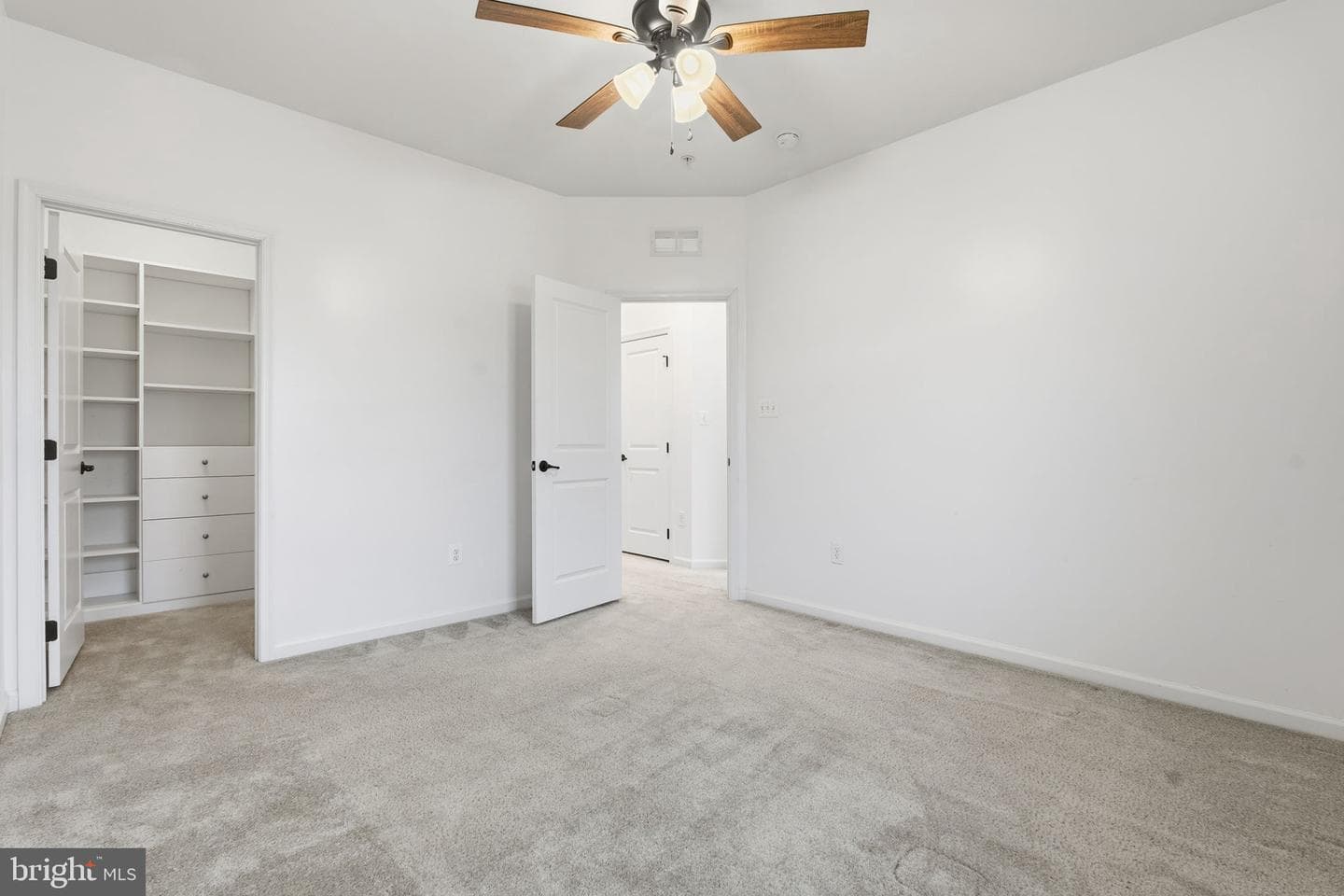 6238 Margarita Way photo 17