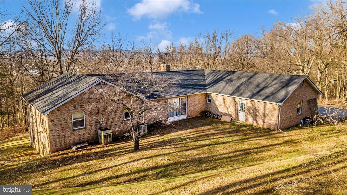 4521 Timbery Drive photo 4
